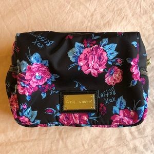 BETSEY JOHNSON MAKEUP BAG floral bow travel bag